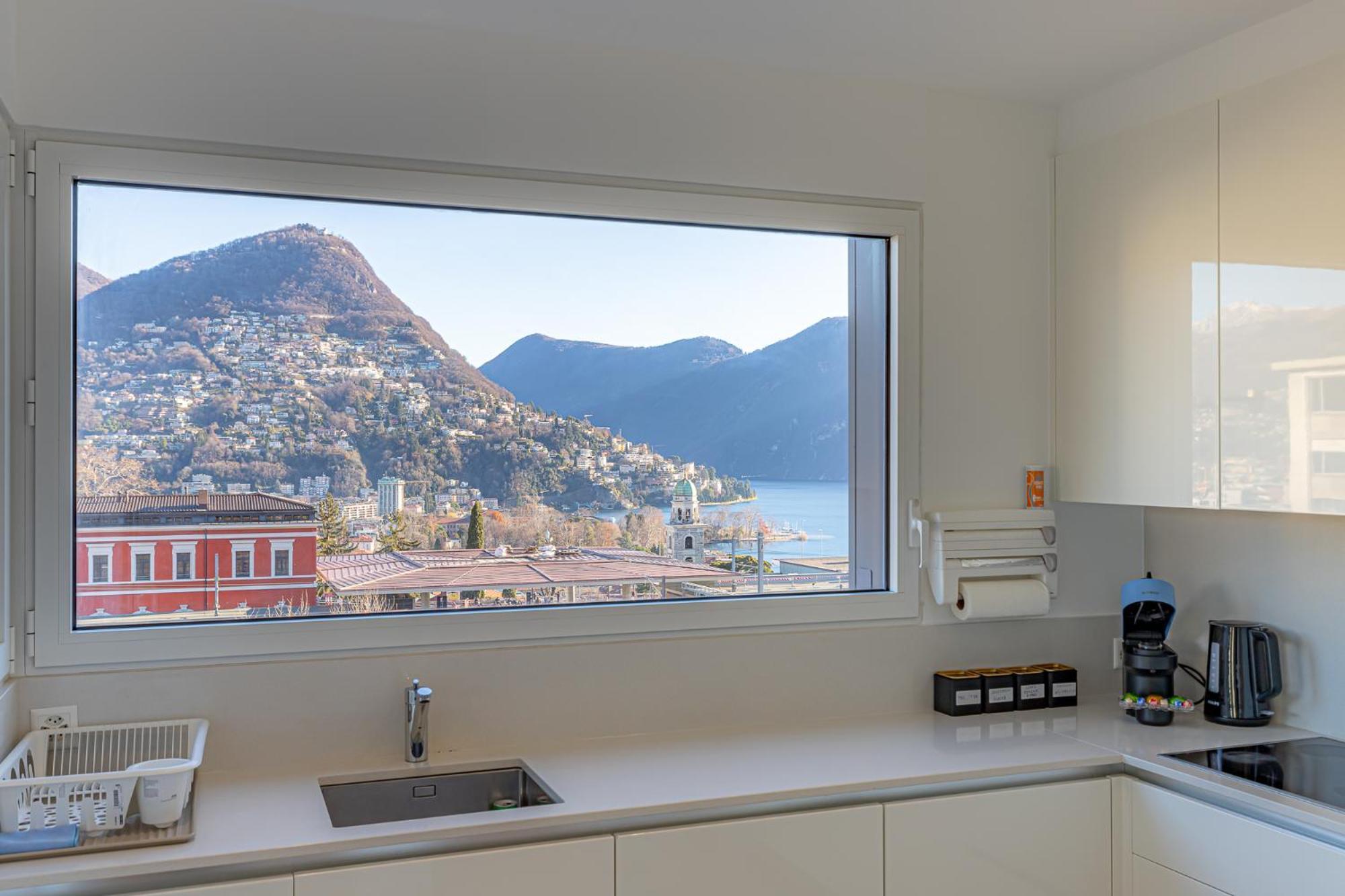 Imperial Of Lugano 3 With A Lake View Behind The Station And 10 Min From The Lake Of Lugano Exteriér fotografie