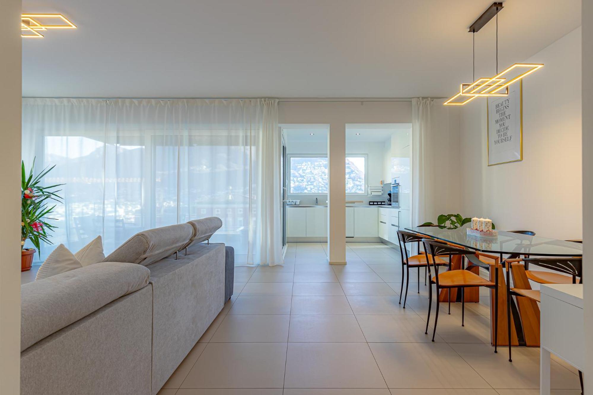 Imperial Of Lugano 3 With A Lake View Behind The Station And 10 Min From The Lake Of Lugano Exteriér fotografie