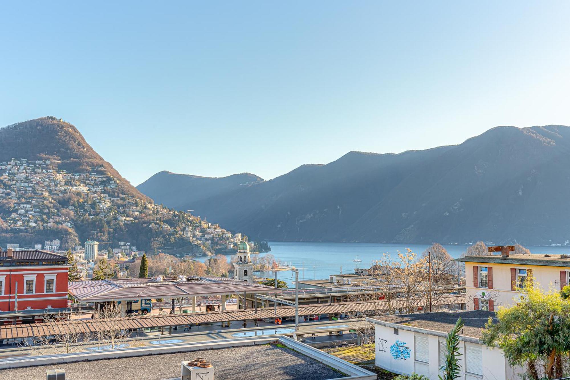 Imperial Of Lugano 3 With A Lake View Behind The Station And 10 Min From The Lake Of Lugano Exteriér fotografie